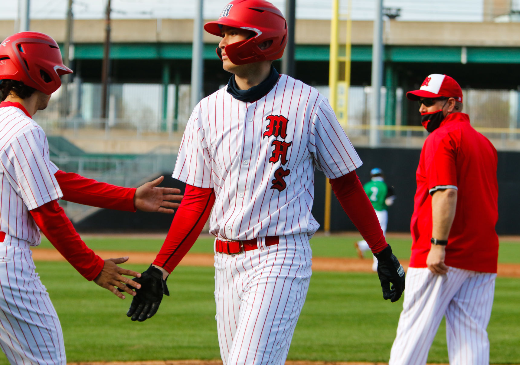 Gallery: Valparaiso vs. Munster at RailCats high school challenge